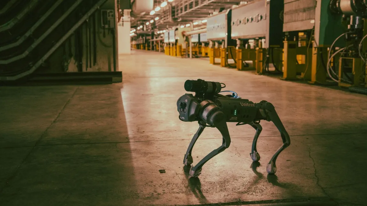 El CERN lanza un potente perro robot para detectar peligros de radiación nuclear en el Gran Colisionador de Hadrones